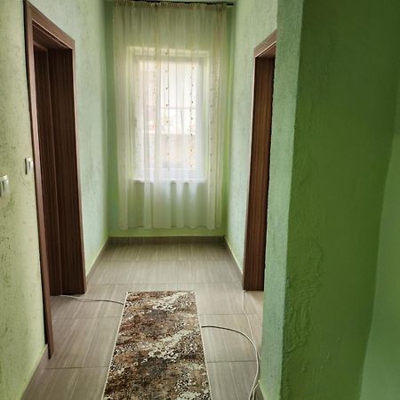 Apartment Lachevi Sandanski Eksteriør billede