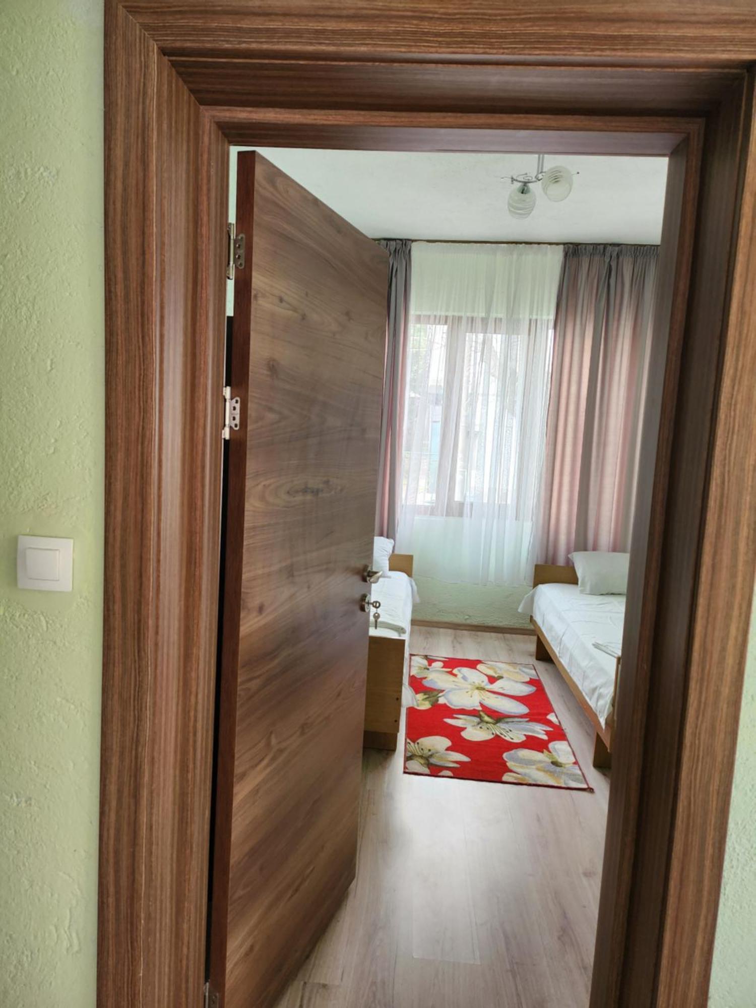 Apartment Lachevi Sandanski Værelse billede
